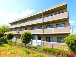 ﾀｶｰﾗ･ﾊｰｳﾞｪｽﾄ弐番館外観写真