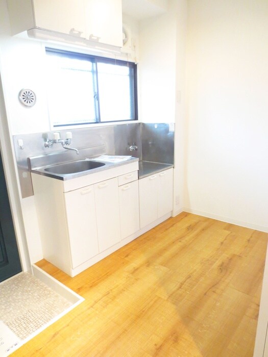 物件内観写真8　(キッチン)