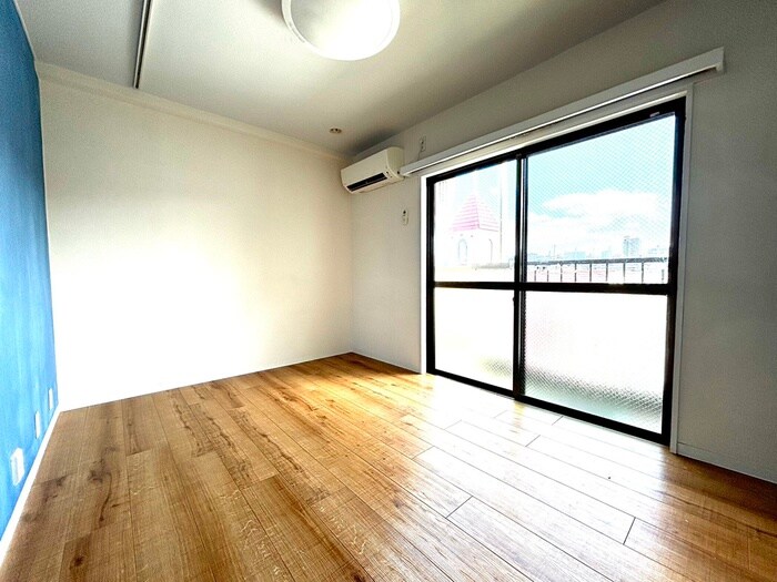 物件内観写真8　(居室)