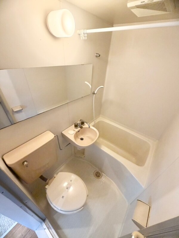 バス／シャワールーム等