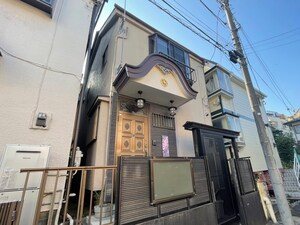 枡形貸家外観写真