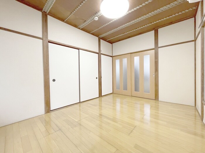 物件内観写真5　(居室)