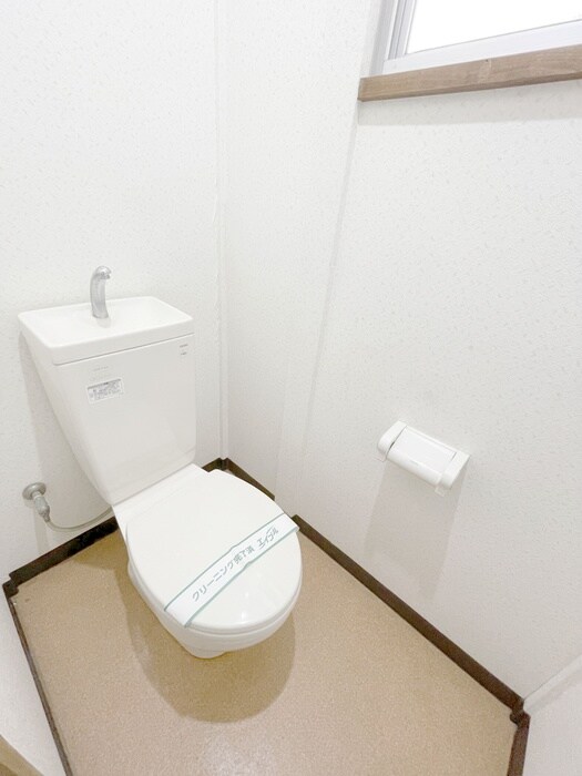 物件内観写真11　(トイレ)