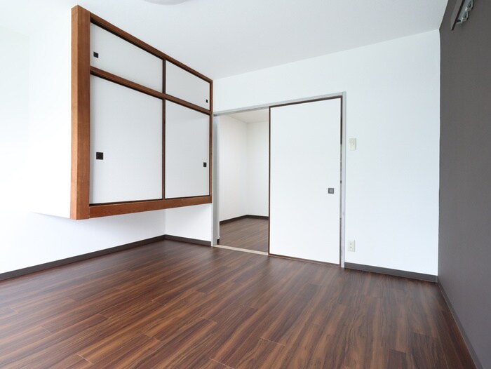 物件内観写真5　(居室)