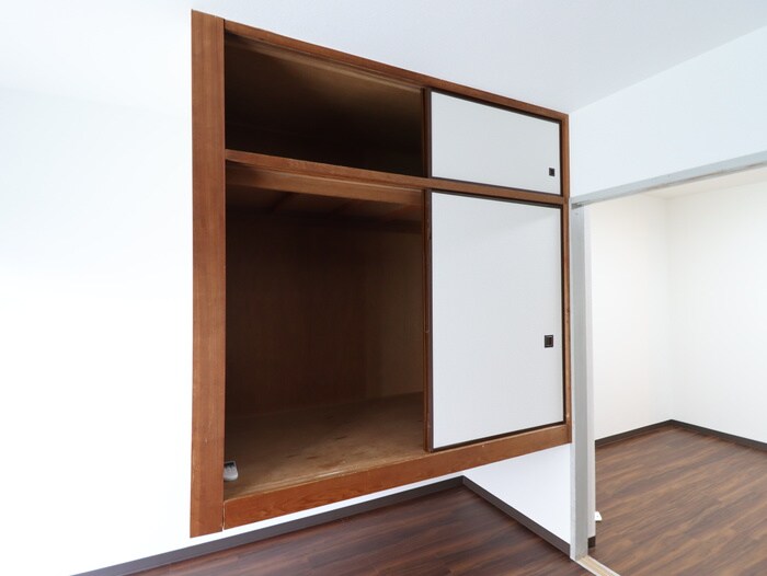 物件内観写真8　(収納)