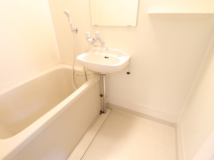 物件内観写真10　(バス／シャワールーム等)