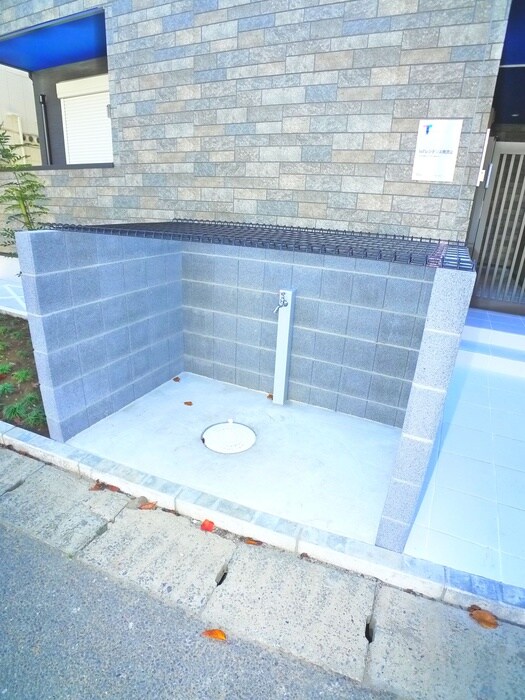 物件外観写真3　(建物設備)