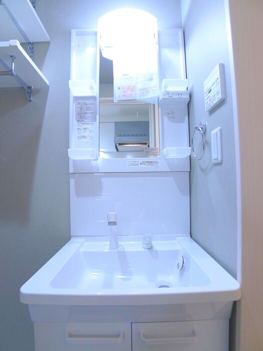 物件内観写真10　(洗面)