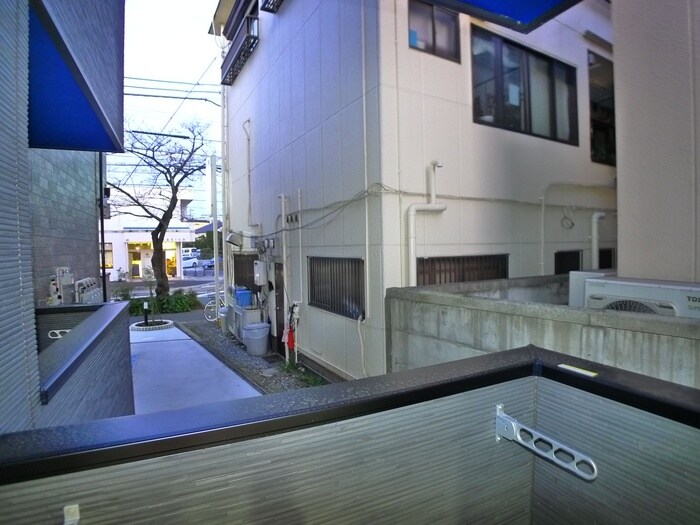 物件内観写真21　(室内からの展望)