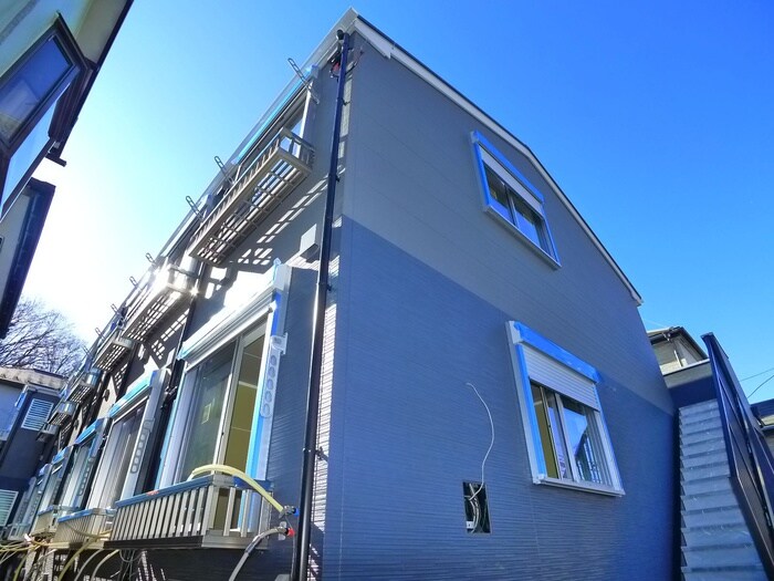 物件外観写真1　(建築中)