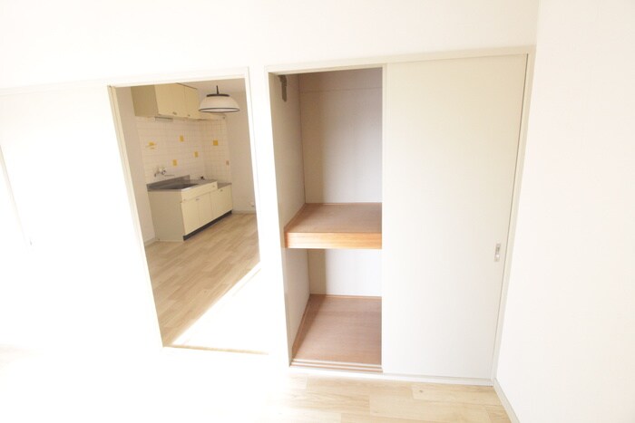 物件内観写真14　(収納)