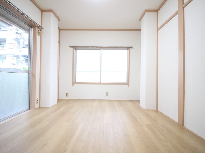 物件内観写真5　(居室)