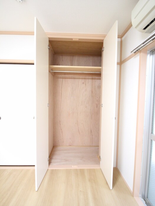 物件内観写真7　(収納)