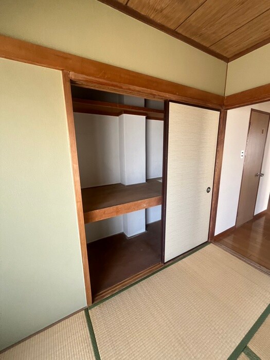物件内観写真15　(収納)