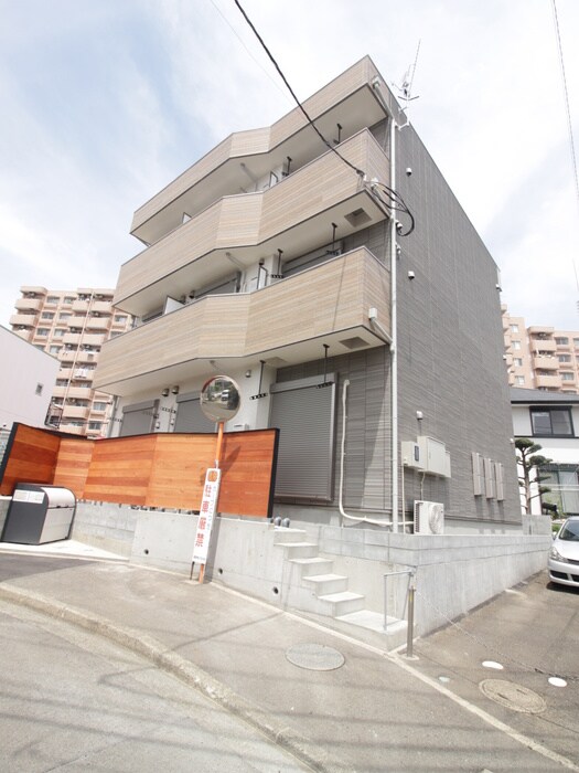 物件外観写真2　(外観写真)