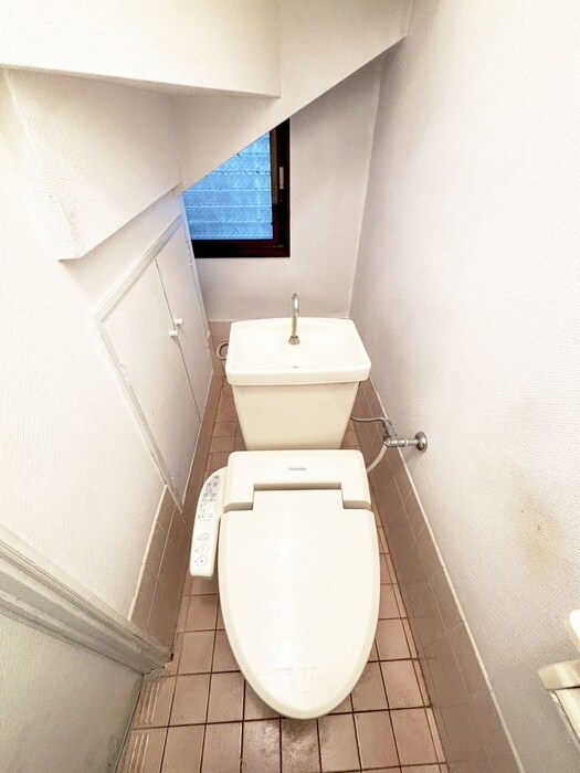 物件内観写真13　(トイレ)