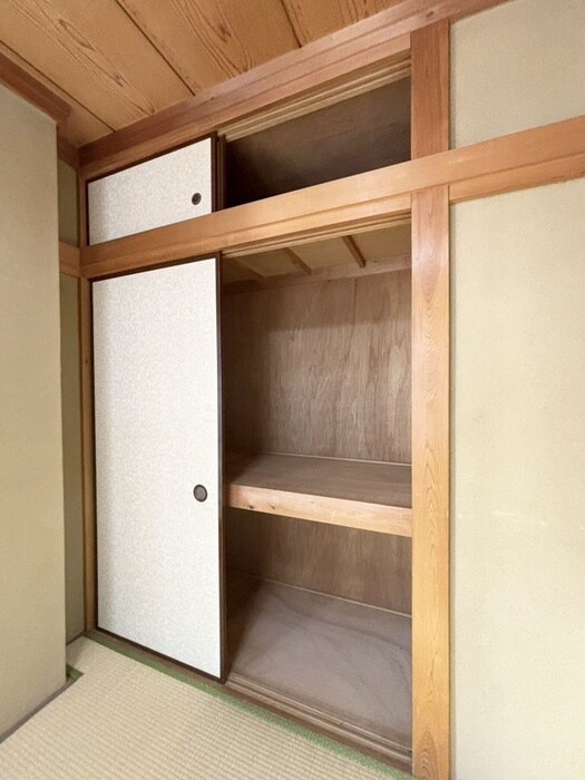 物件内観写真15　(収納)