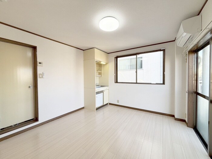 物件内観写真16　(居室)