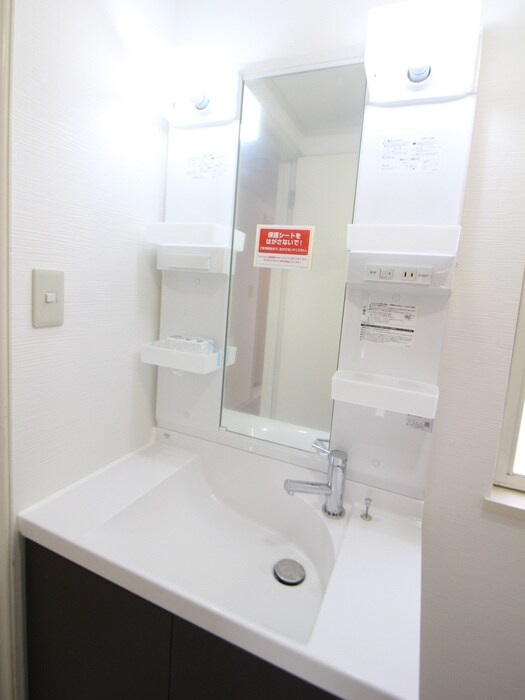 物件内観写真9　(洗面)