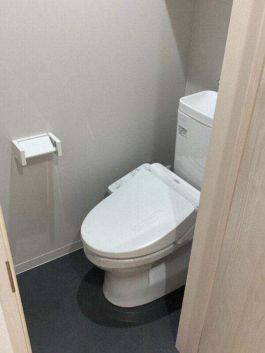 物件内観写真11　(トイレ)