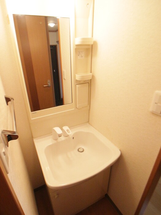 物件内観写真12　(洗面)