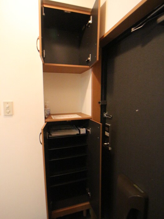 物件内観写真17　(靴箱)