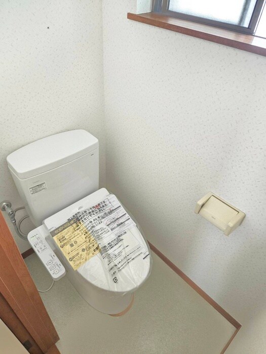 物件内観写真12　(トイレ)