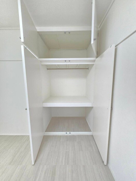 物件内観写真14　(収納)