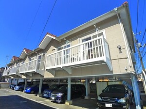 パールハイツ鎌倉　Ａ棟外観写真