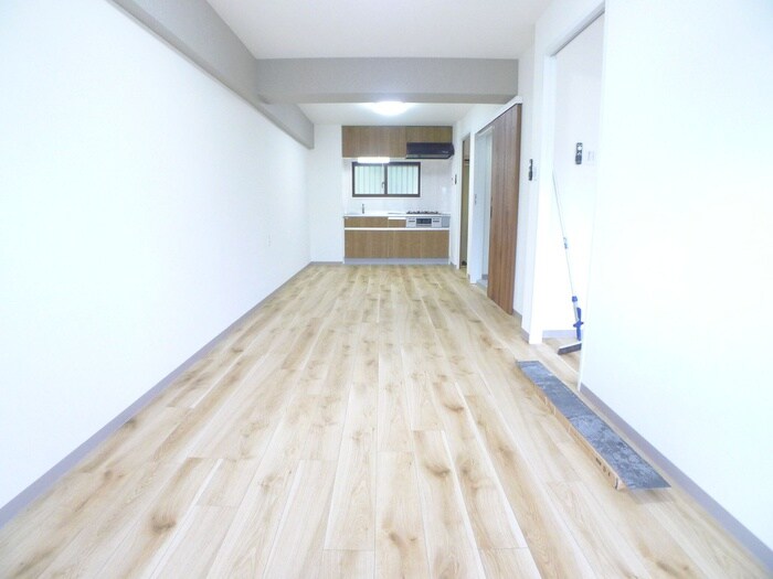 物件内観写真8　(居室)