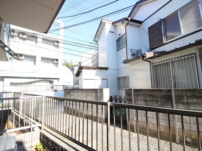 物件内観写真12　(室内からの展望)