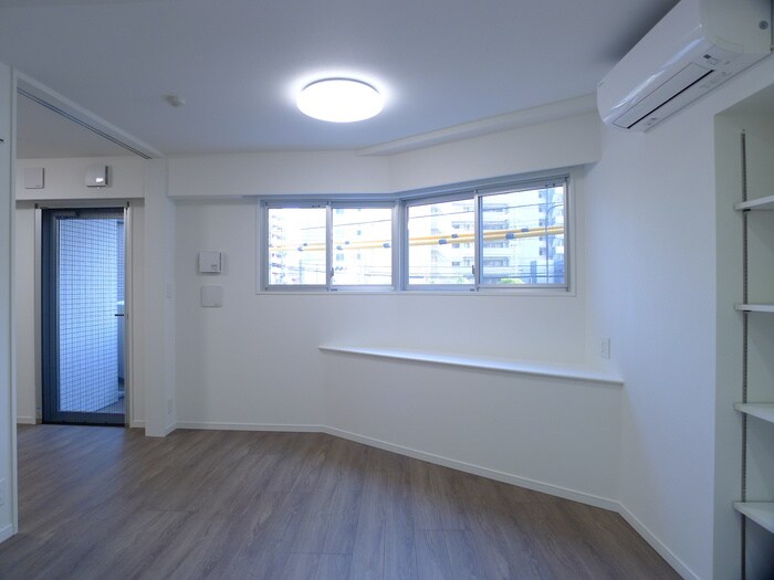 物件内観写真10　(居室)