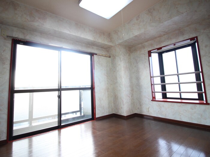 物件内観写真15　(居室)