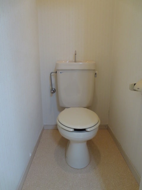 物件内観写真13　(トイレ)