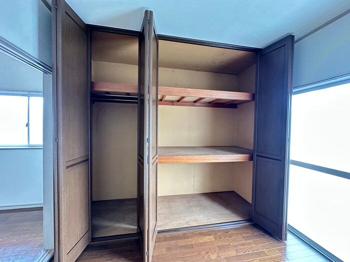 物件内観写真8　(収納)