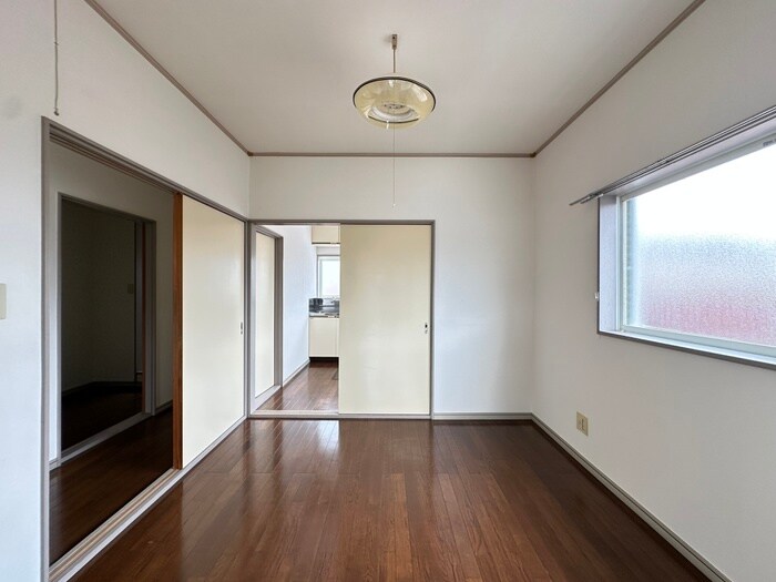 物件内観写真9　(居室)