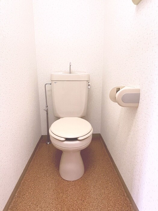 物件内観写真13　(トイレ)