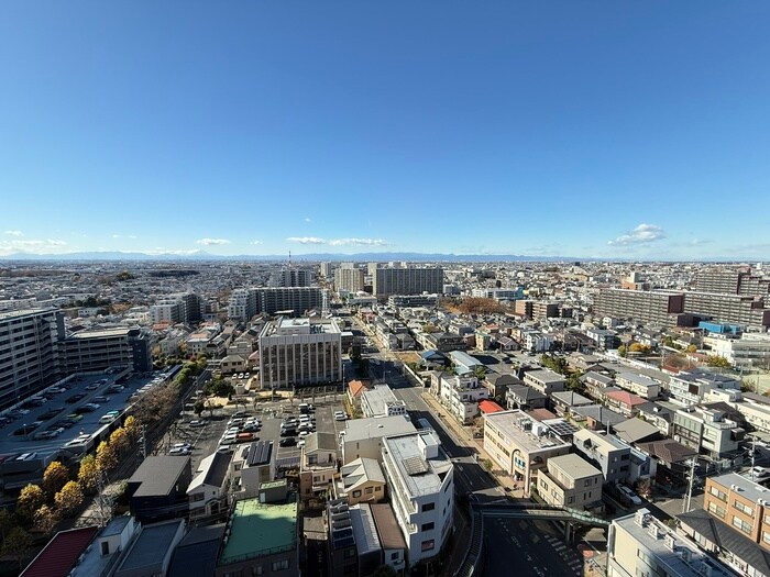 物件内観写真17　(室内からの展望)