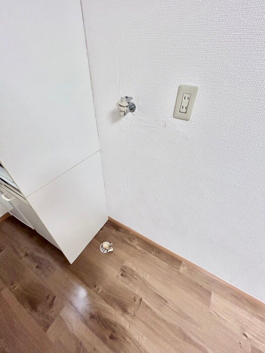 物件内観写真19　(洗濯機置場)