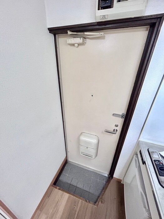 物件内観写真20　(玄関)
