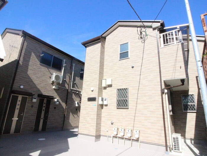 H・Gフラットの物件外観写真