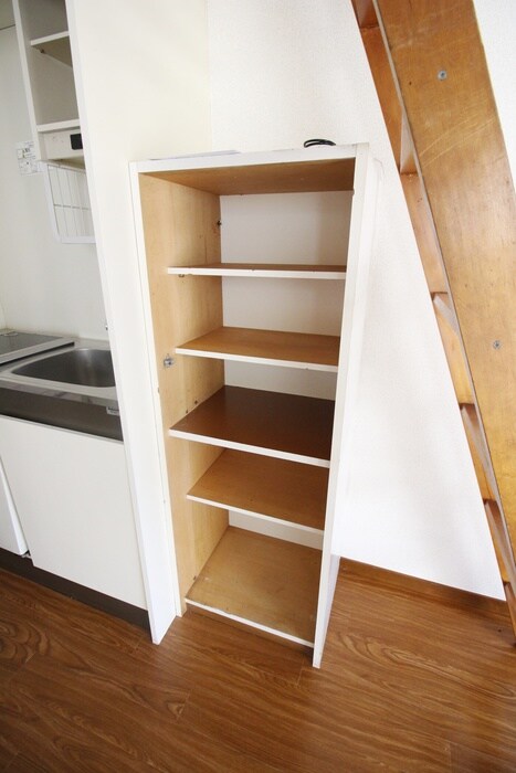 物件内観写真11　(収納)