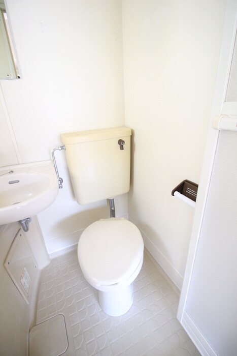 物件内観写真18　(トイレ)