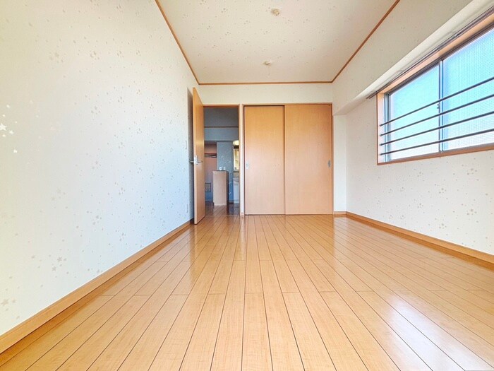 物件内観写真21　(居室)