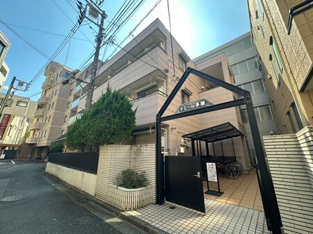 ドミ－ル多摩外観写真