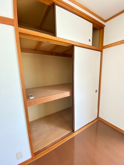 物件内観写真18　(収納)