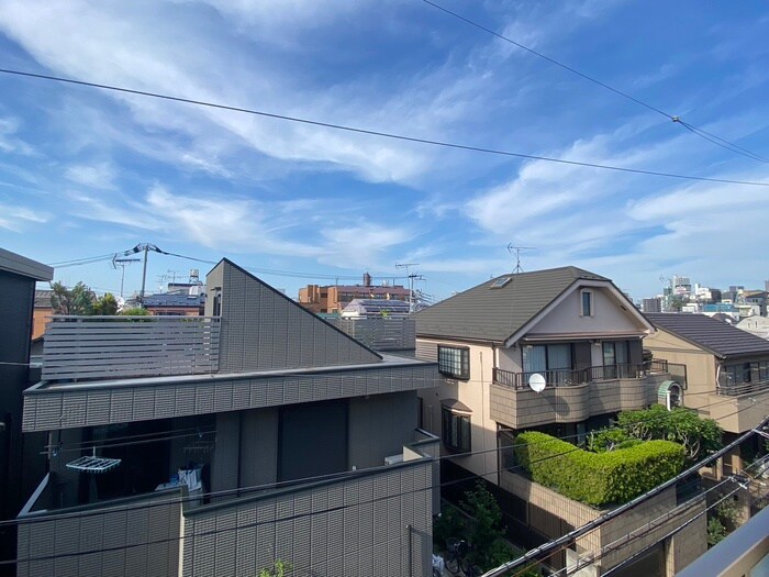 物件内観写真15　(室内からの展望)