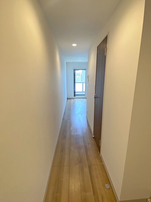 物件内観写真16　(廊下)