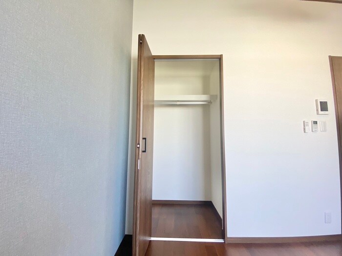 物件内観写真15　(収納)