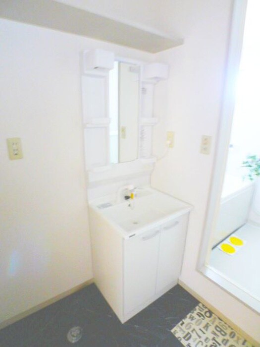 物件内観写真12　(洗面)